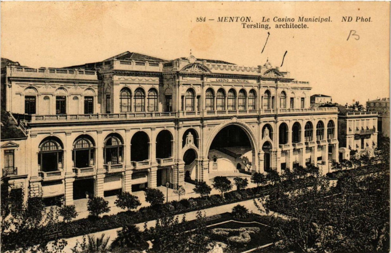 Carte postale ancienne Menton Le Casino Municipal à Menton