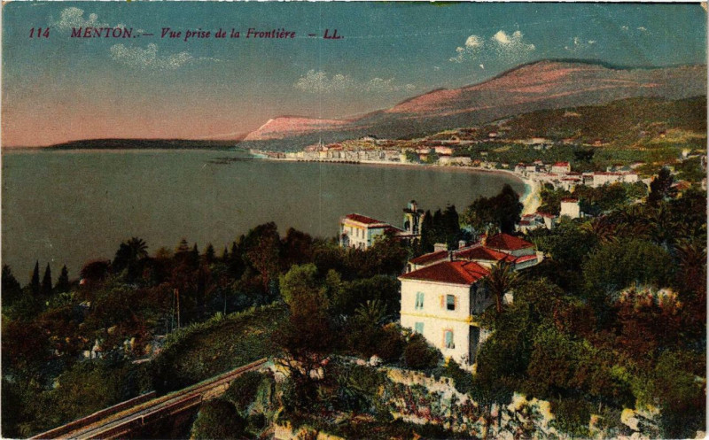Carte postale ancienne Menton Vue prise de la Frontiere à Menton
