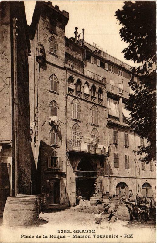 Carte postale ancienne Grasse Place de la Roque - Maison Tournaire à Grasse