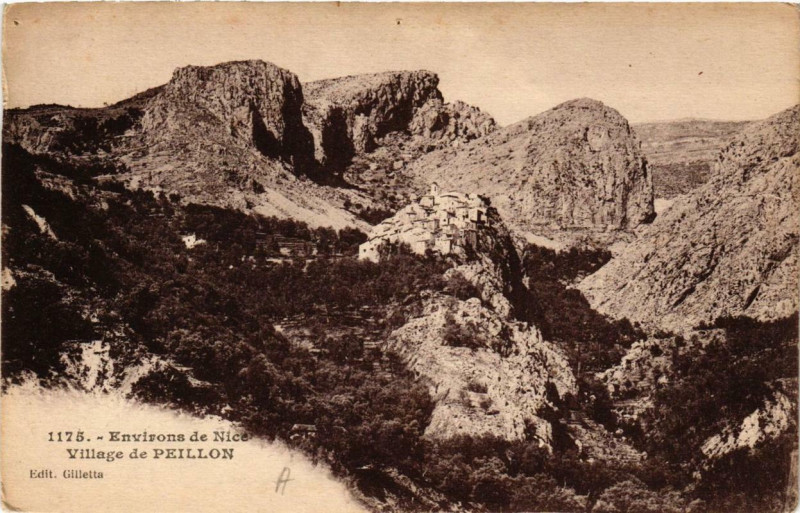 Carte postale ancienne Env. de Nice Village de Peillon à Nice