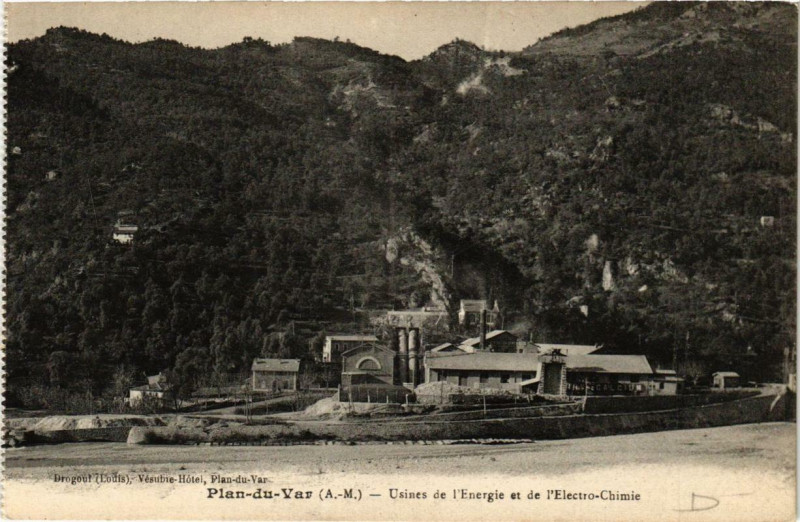 Carte postale ancienne Plan-du-Var Usines de l'Energie et de l'Electro-Chimie