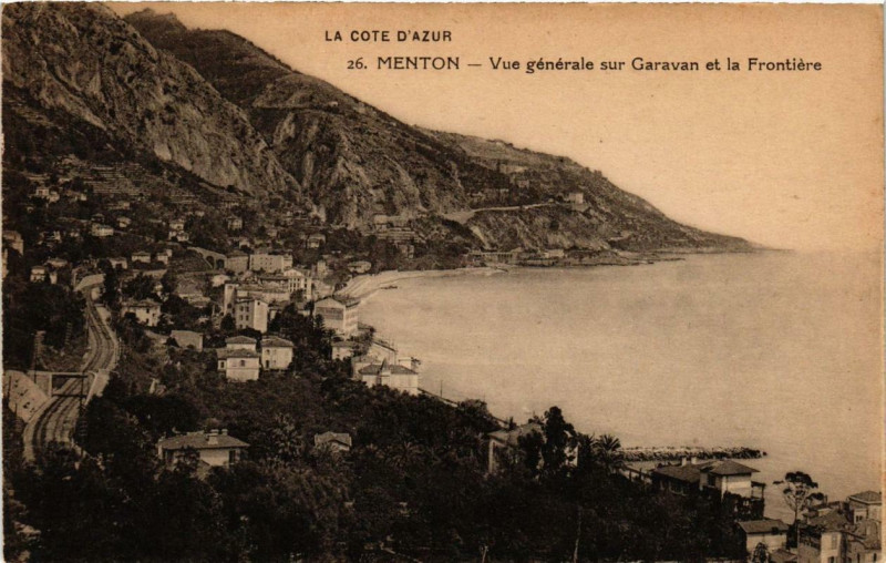 Carte postale ancienne Menton Vue générale sur Garavan et la Frontiere à Menton