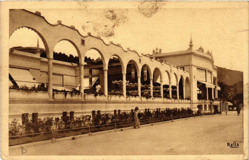 Carte postale ancienne Menton Le nouveau Casino municipal à Menton