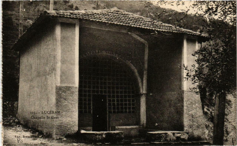 Carte postale ancienne Luceram Chapelle Saint-Grat à Lucéram