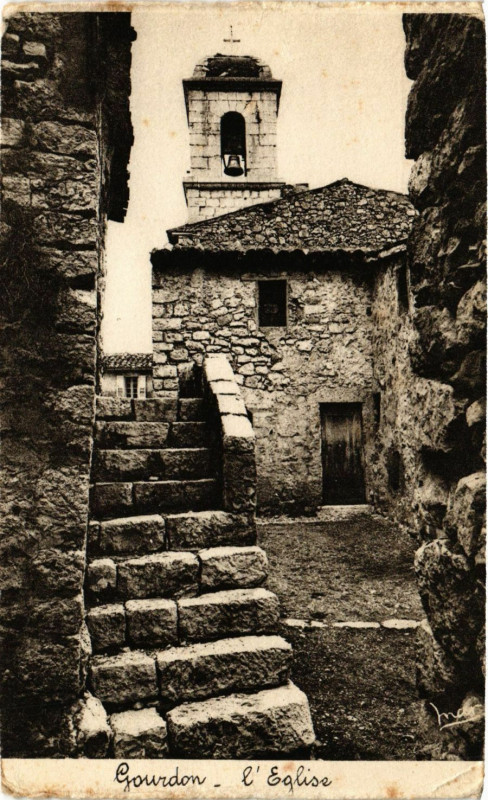 Carte postale ancienne Gourdon - Eglise à Gourdon