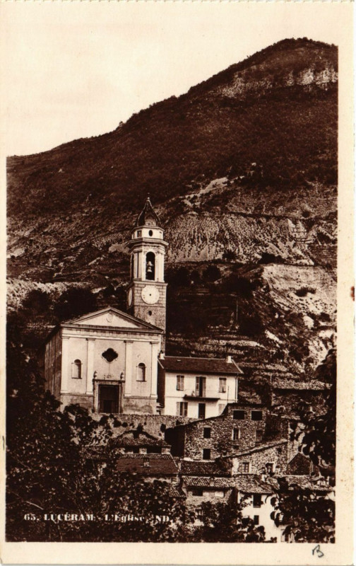 Carte postale ancienne Luceram Eglise à Lucéram