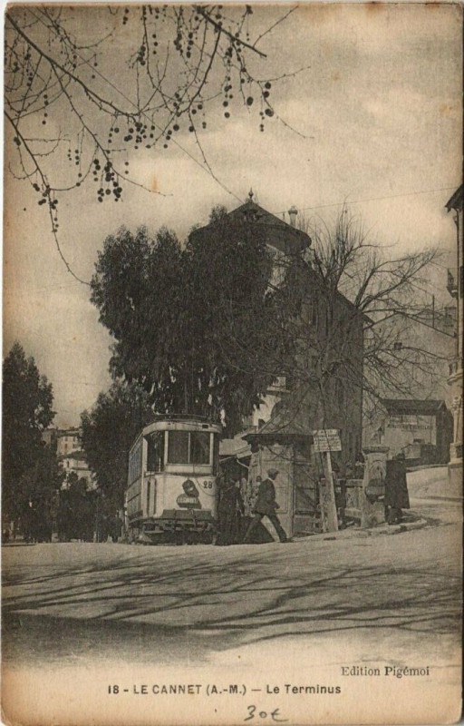 Carte postale ancienne Le Cannet Le Terminus au Cannet