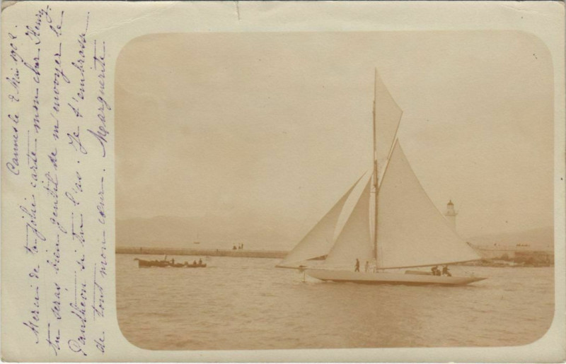 Carte postale ancienne Cannes ship beateau voilée carte photo à Cannes