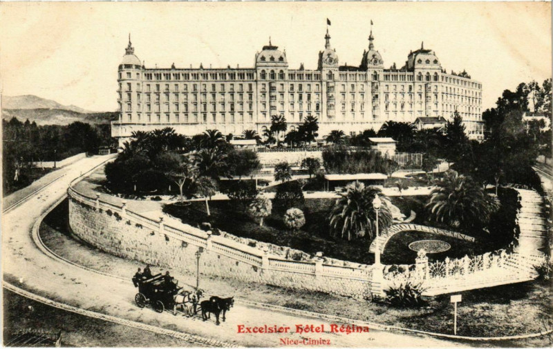 Carte postale ancienne Nice- Excelsior Hotel Regina France à Nice