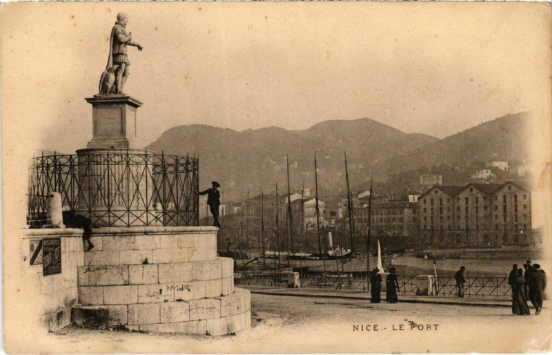 Carte postale ancienne Nice- Le Port France à Nice