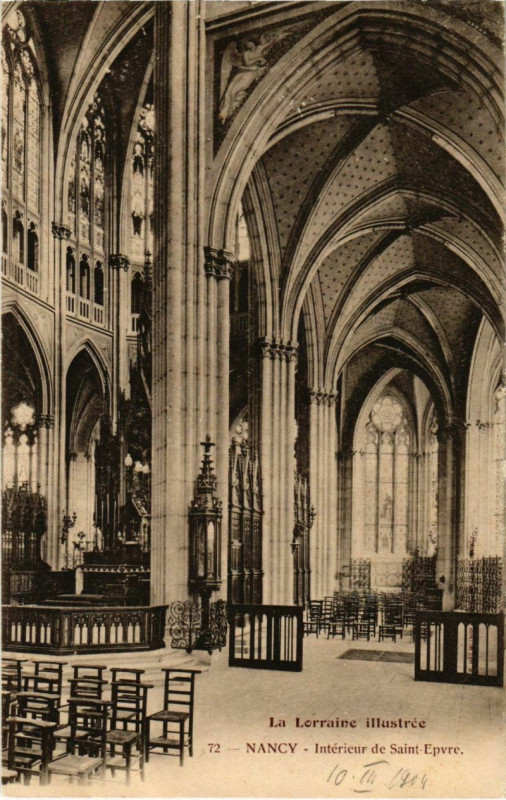 Carte postale ancienne Nice- Interieur de Saint Epvre France à Nice