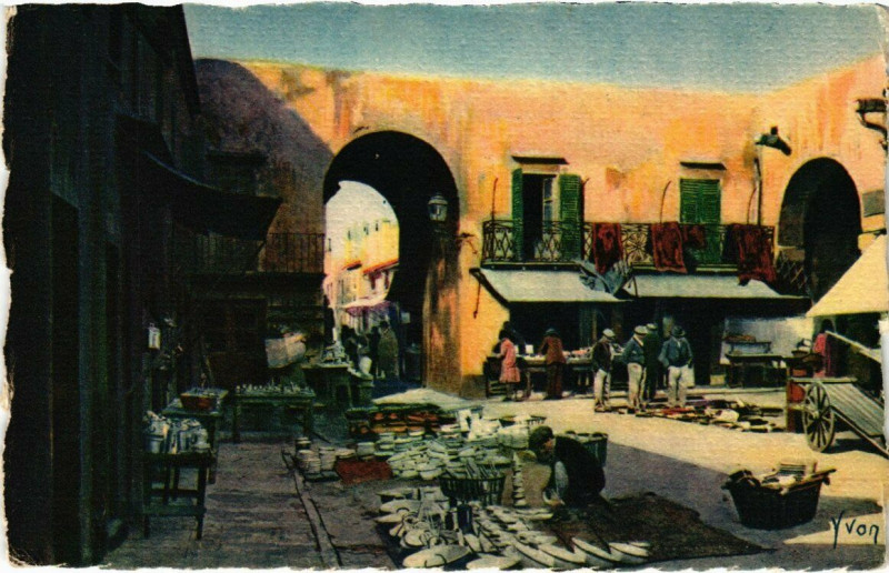 Carte postale ancienne Nice - Un Coin du Vieux Marché à Nice