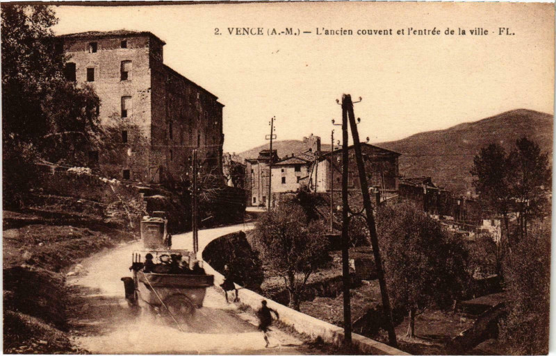 Carte postale ancienne Vence L'ancien couvent Alpes-Maritimes à Vence
