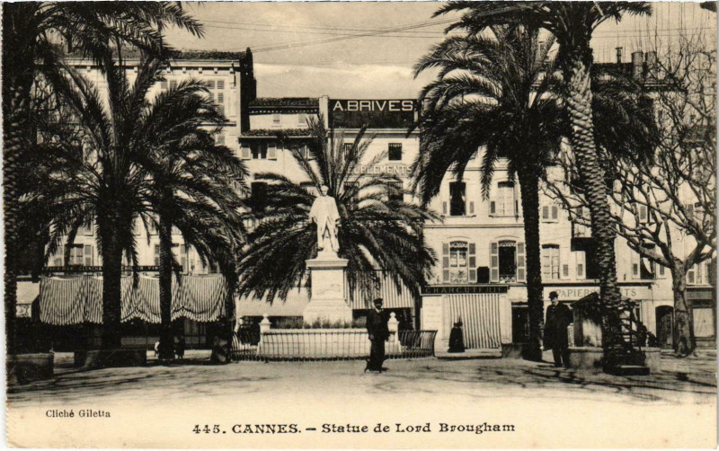 Carte postale ancienne Cannes Statue de Lord Alpes-Maritimes à Cannes