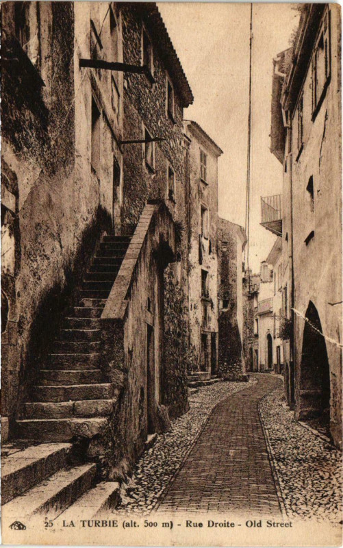 Carte postale ancienne La Turbie Rue Droite à La Turbie