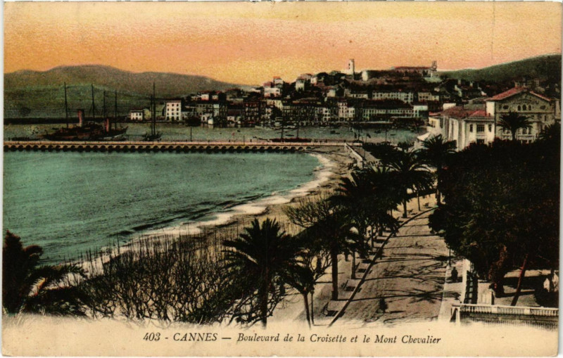 Carte postale ancienne Cannes Boulevard de la Croisette à Cannes