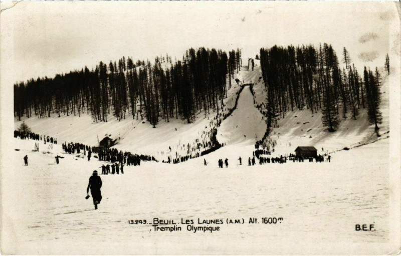 Carte postale ancienne Beuil-Les Launes Tremplin Olympique à Beuil