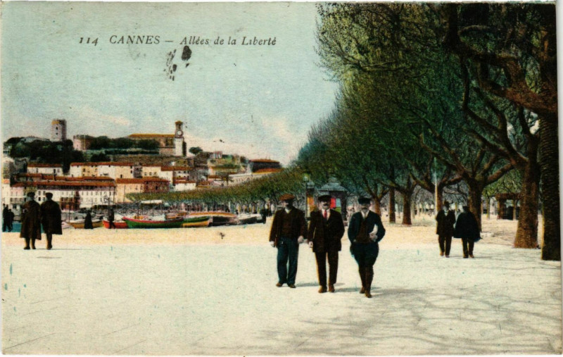 Carte postale ancienne Cannes Allées de la Liberté à Cannes