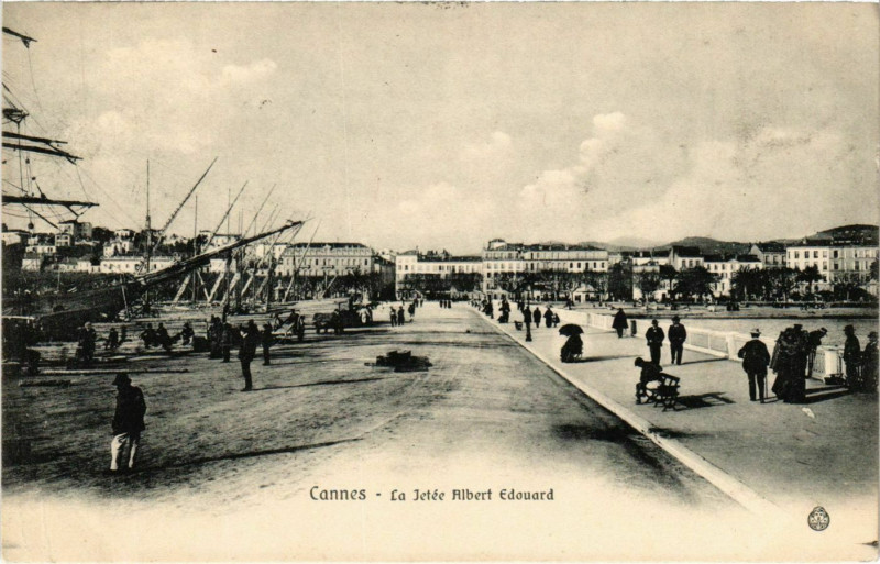 Carte postale ancienne Cannes La Jetée Albert Edouard à Cannes