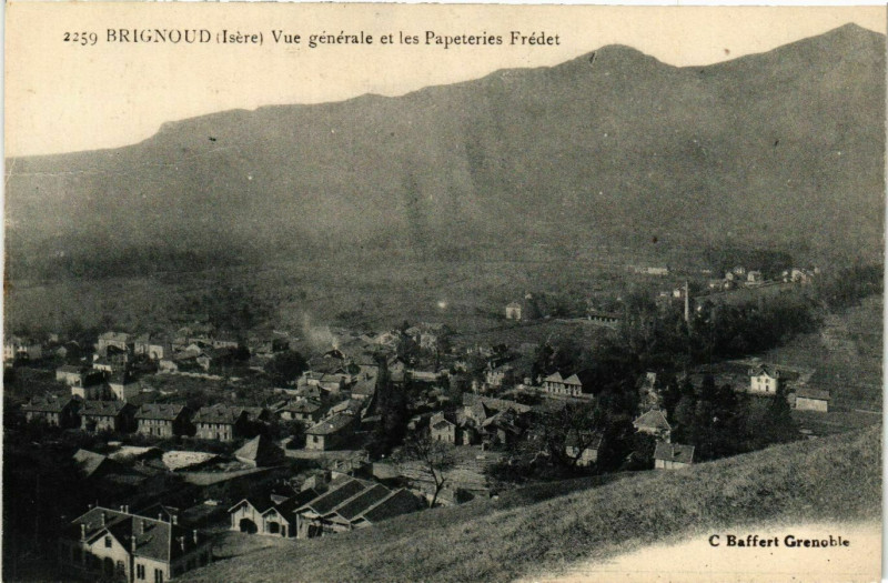 Carte postale ancienne Brignoud - Vue Generale et les Papetieres Fredet France