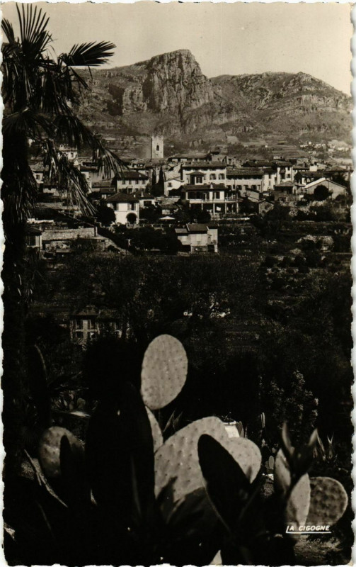 Carte postale ancienne Vence- Un coin de la ville France à Vence