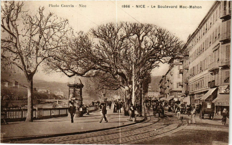 Carte postale ancienne Nice- Le Boulevard Mac Mahon France à Nice