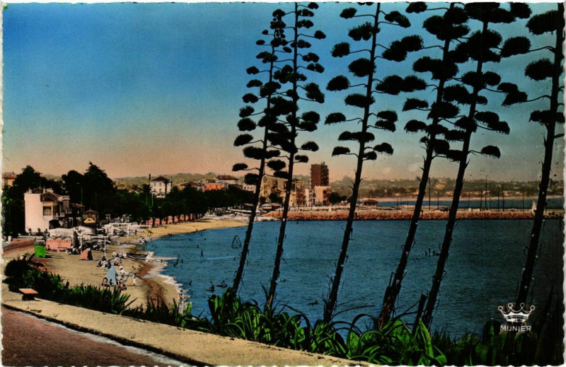 Carte postale ancienne Golfe Juan- La plage France