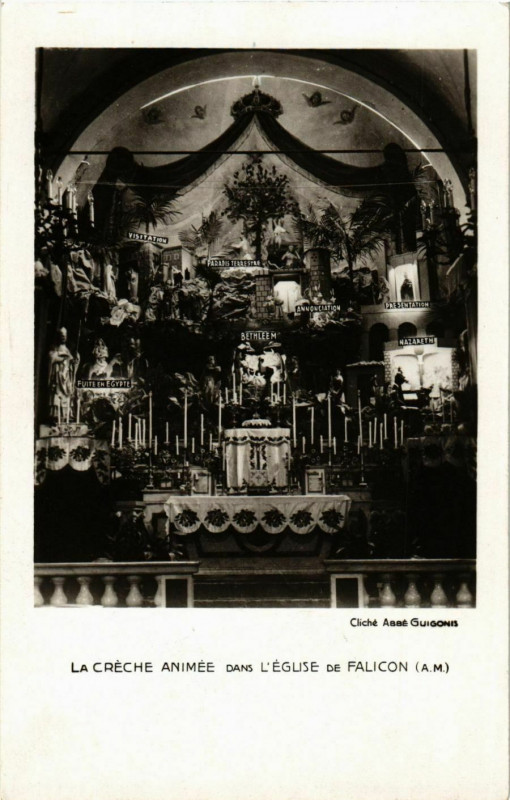 Carte postale ancienne La Creche Animee dans l'Eglise de Falicon France à Falicon