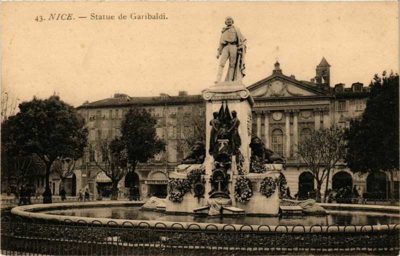 Carte postale ancienne Nice- Statue de Garibaldi France à Nice