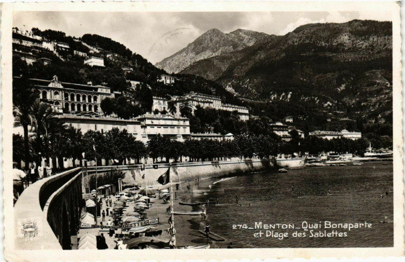 Carte postale ancienne Menton- Quai Bonaparte&Plage des Sablettes France à Menton