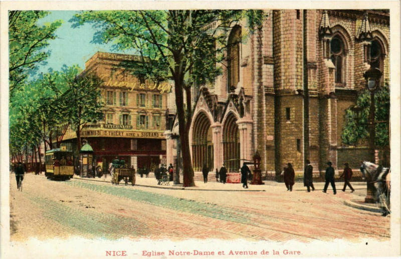 Carte postale ancienne Nice- Eglise Notre Dame&Avenue de la Gare France à Nice