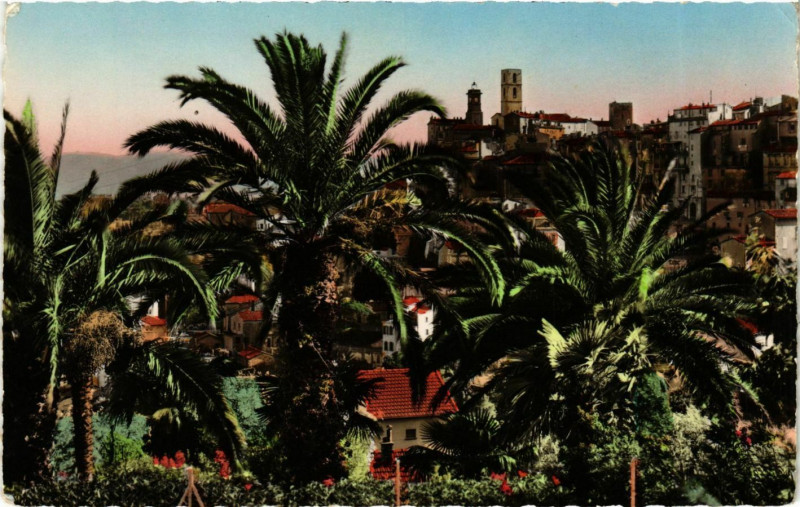 Carte postale ancienne Grasse- Un coin de la Ville France à Grasse