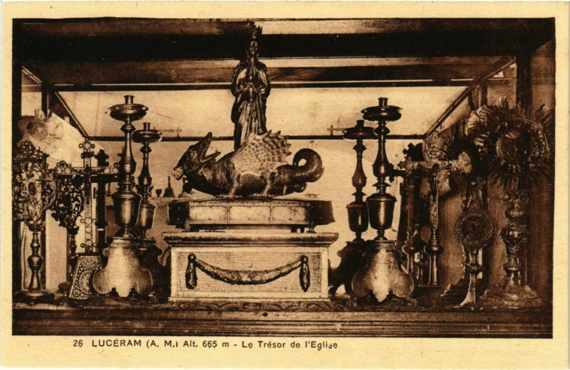 Carte postale ancienne Luceram- Le Tresor de l'Eglise France à Lucéram