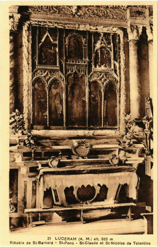 Carte postale ancienne Luceram- Retable de St. Bernard France à Lucéram