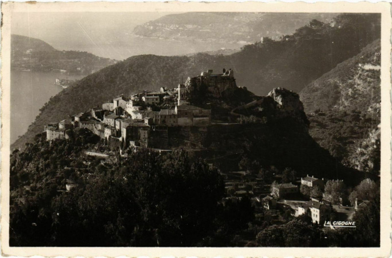 Carte postale ancienne Eze- Le vieux village France à Èze