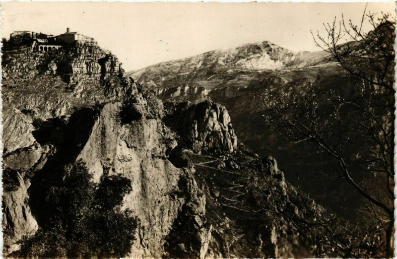 Carte postale ancienne Gourdon- Chemin du Paradis France à Gourdon