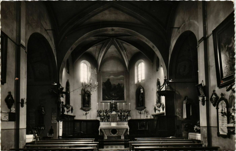 Carte postale ancienne Cagnes sur Mer- Interieur de l'Eglise France à Cagnes-sur-Mer