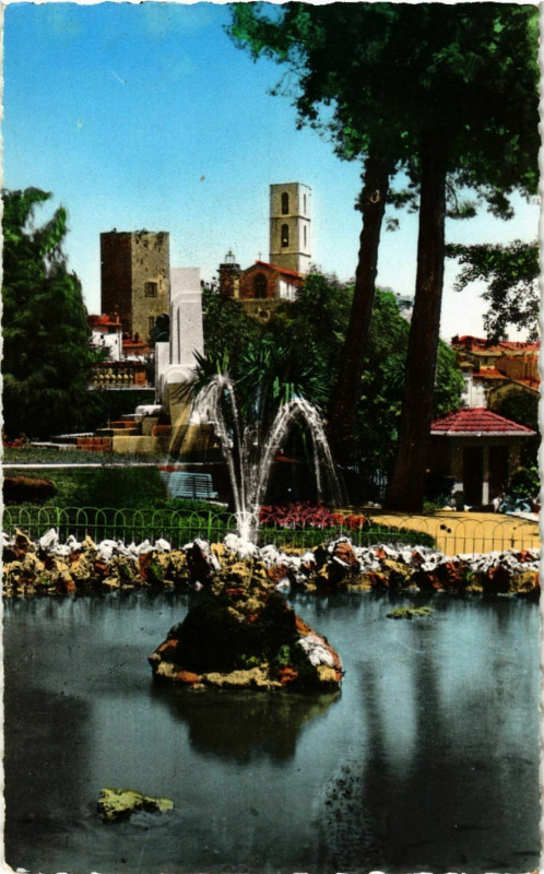 Carte postale ancienne Grasse- Le Jardin France à Grasse