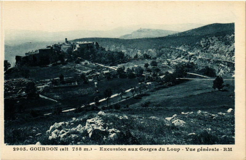 Carte postale ancienne Gourdon- Excersion aux Georges du Loup France à Gourdon
