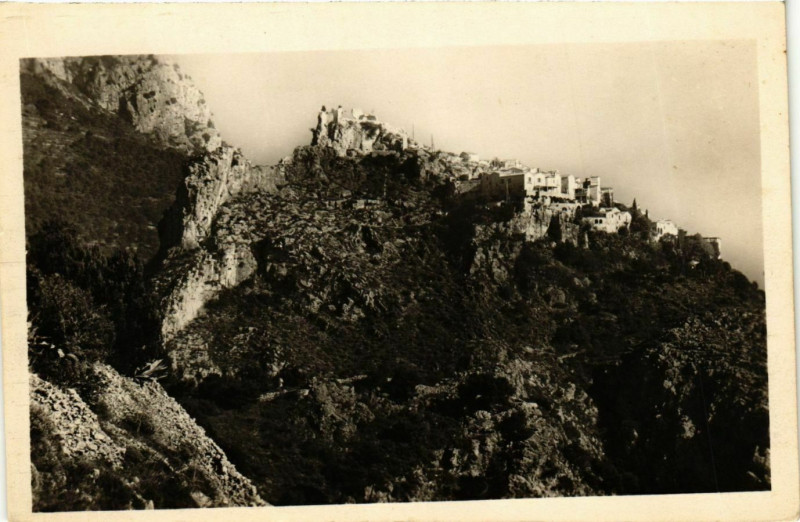 Carte postale ancienne Eze- Village France à Èze