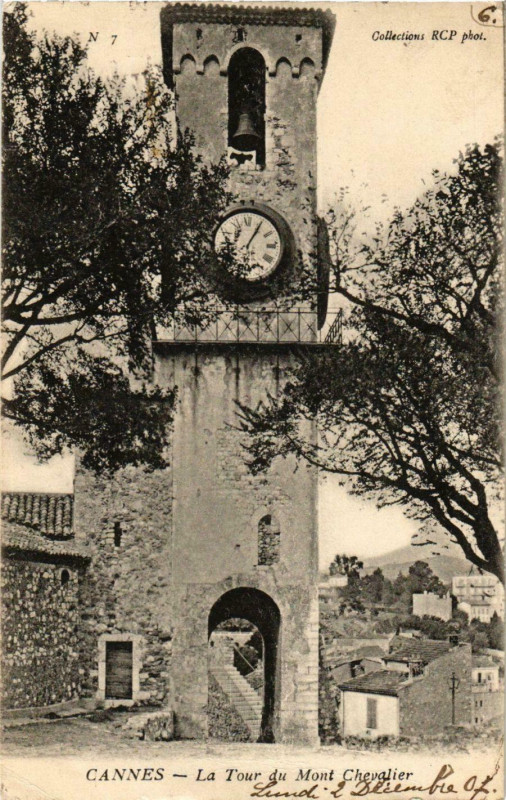Carte postale ancienne Cannes- La Tour du Mont Chevalier France à Cannes
