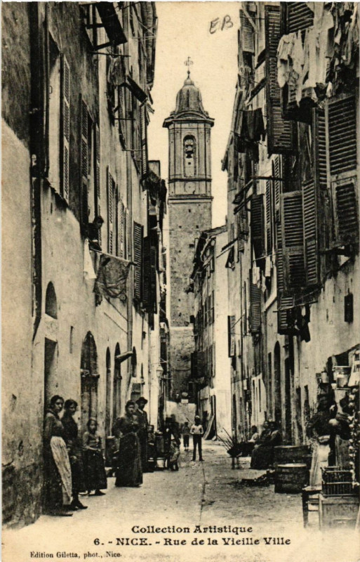 Carte postale ancienne Nice - Rue de la Vieille Ville à Nice