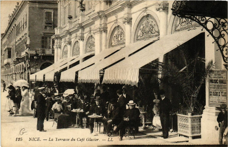 Carte postale ancienne Nice - La Terrasse du Café Glacier à Nice