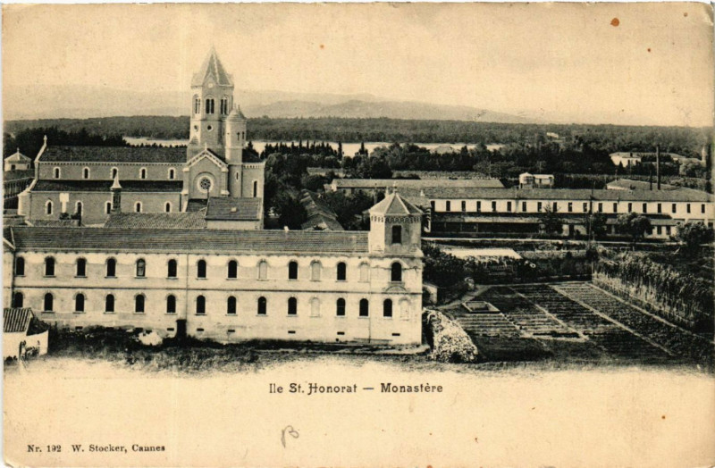 Carte postale ancienne Ile Saint-Honorat - Monastere