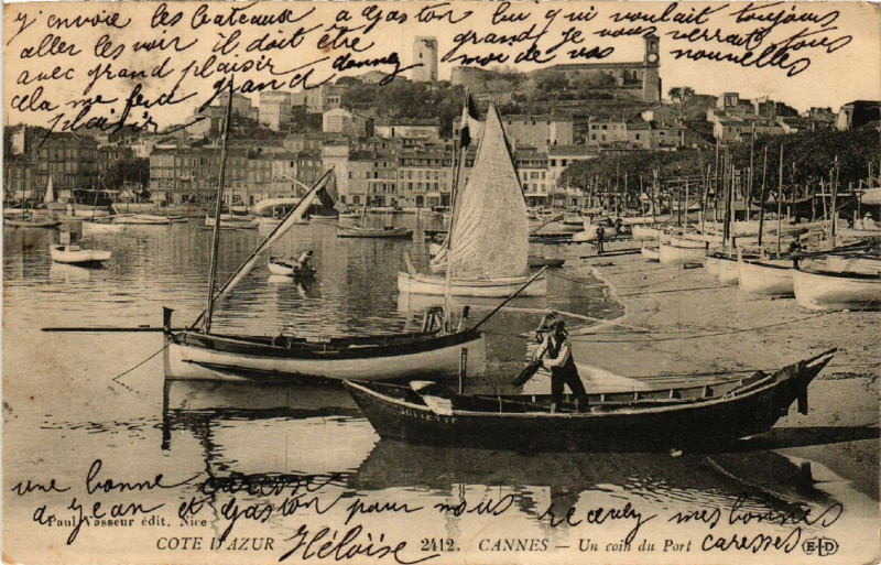 Carte postale ancienne Cannes - Un coin du Port à Cannes