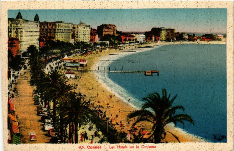 Carte postale ancienne Cannes - Les Hotels sur la Croisette à Cannes