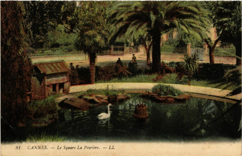 Carte postale ancienne Cannes - Le Square La Peyriere à Cannes