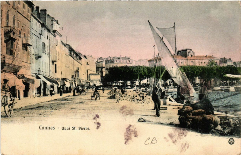 Carte postale ancienne Cannes - Quai St. Pierre à Cannes