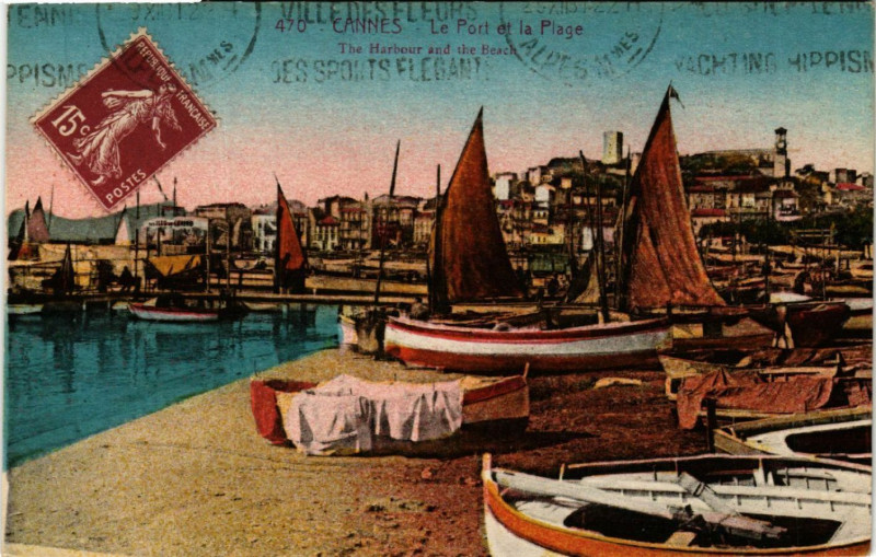 Carte postale ancienne Cannes - Le Port et la Plage à Cannes