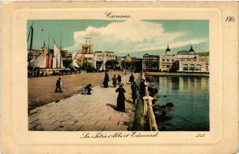 Carte postale ancienne Cannes - La Jetée Albert Edouard à Cannes